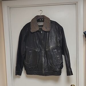 Leather bomber
